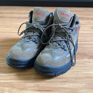 Itasca Women Leather Boots